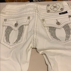 Miss Me white jeans